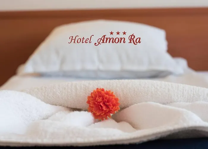 Hotell семеен амон ра 3*