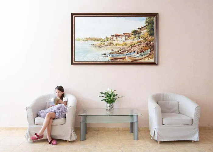 Hotell семеен амон ра