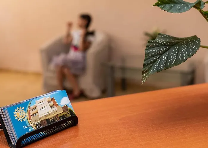 семеен амон ра