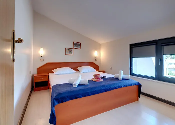 Ξενοδοχείο семеен амон ра Σωζόπολη