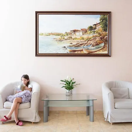 Hotel семеен амон ра