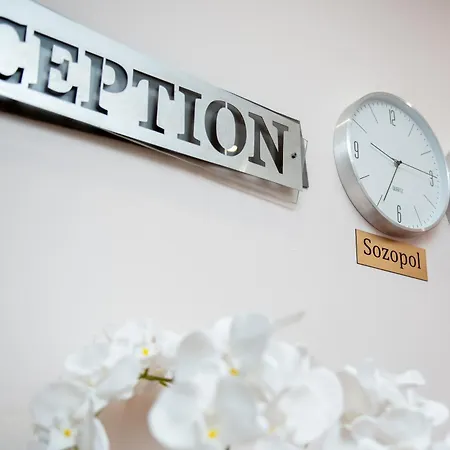 семеен амон ра Hotel Sozopol