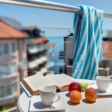 Family Amon Ra Hotell